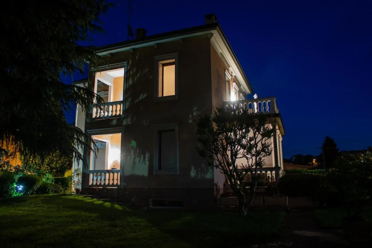 B&B Villa Le Rondini Castronno